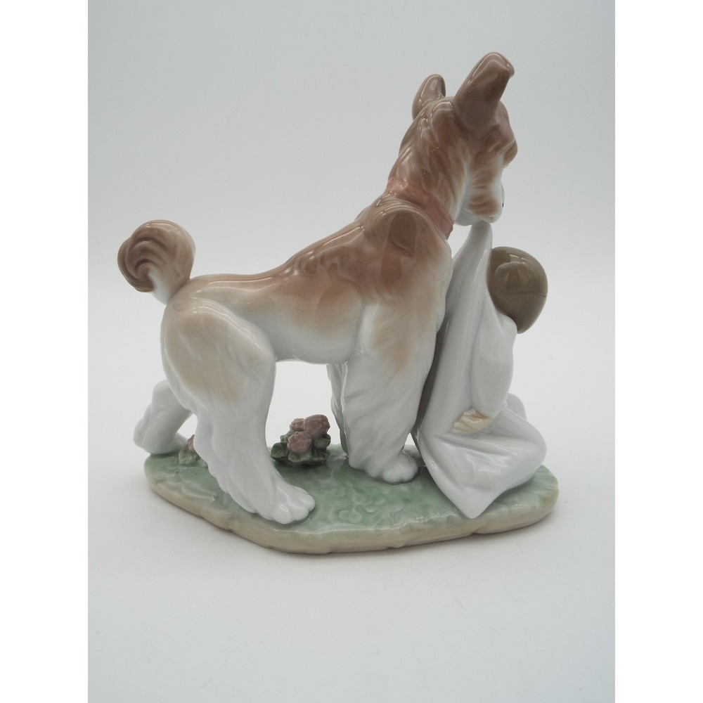 #27 - Lladro Safe and Sound Dog with Girl - Picture 4 of 7